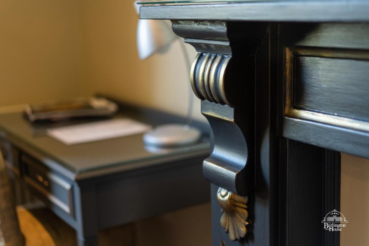 Burlington House Boutique Bed and Breakfast Oxford Exteriör bild Corbel