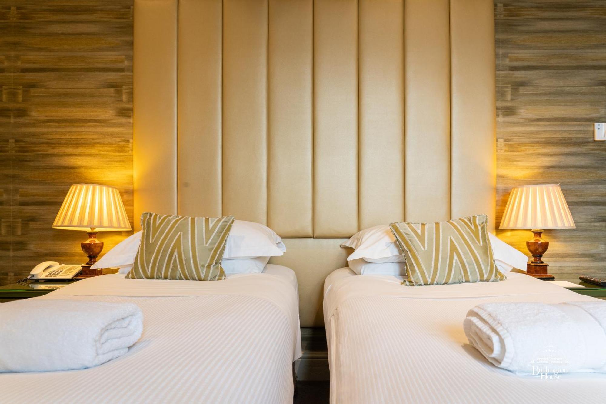 Burlington House Boutique Bed and Breakfast Oxford Rum bild A bedroom at the hotel