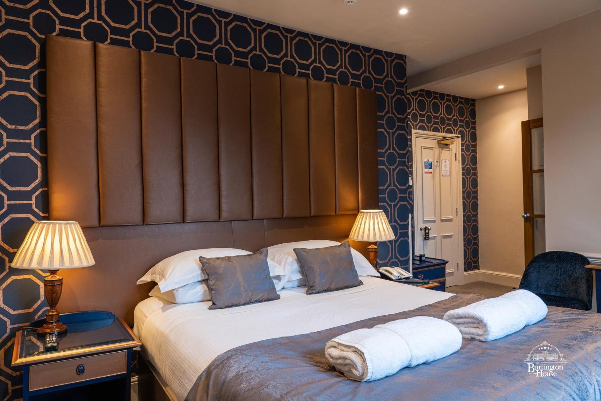 Burlington House Boutique Bed and Breakfast Oxford Rum bild A bedroom at the hotel